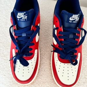 Nike Airforce 1s women’s size 8.5